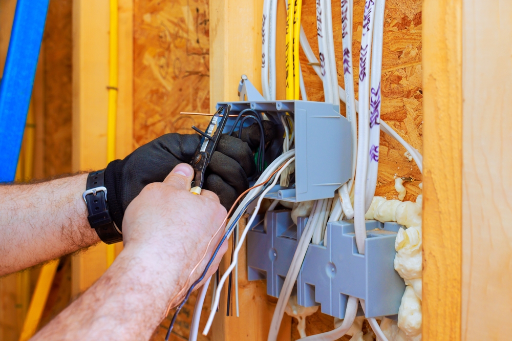 commercial electrical maintenance what business owners should know